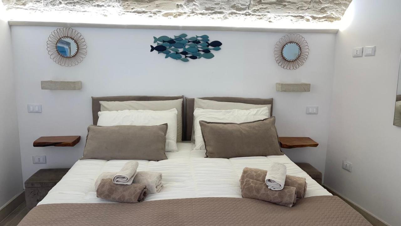 Monolocale Dimora Borgo Monte Nel Cuore Di Otranto Con Garage Exterior photo