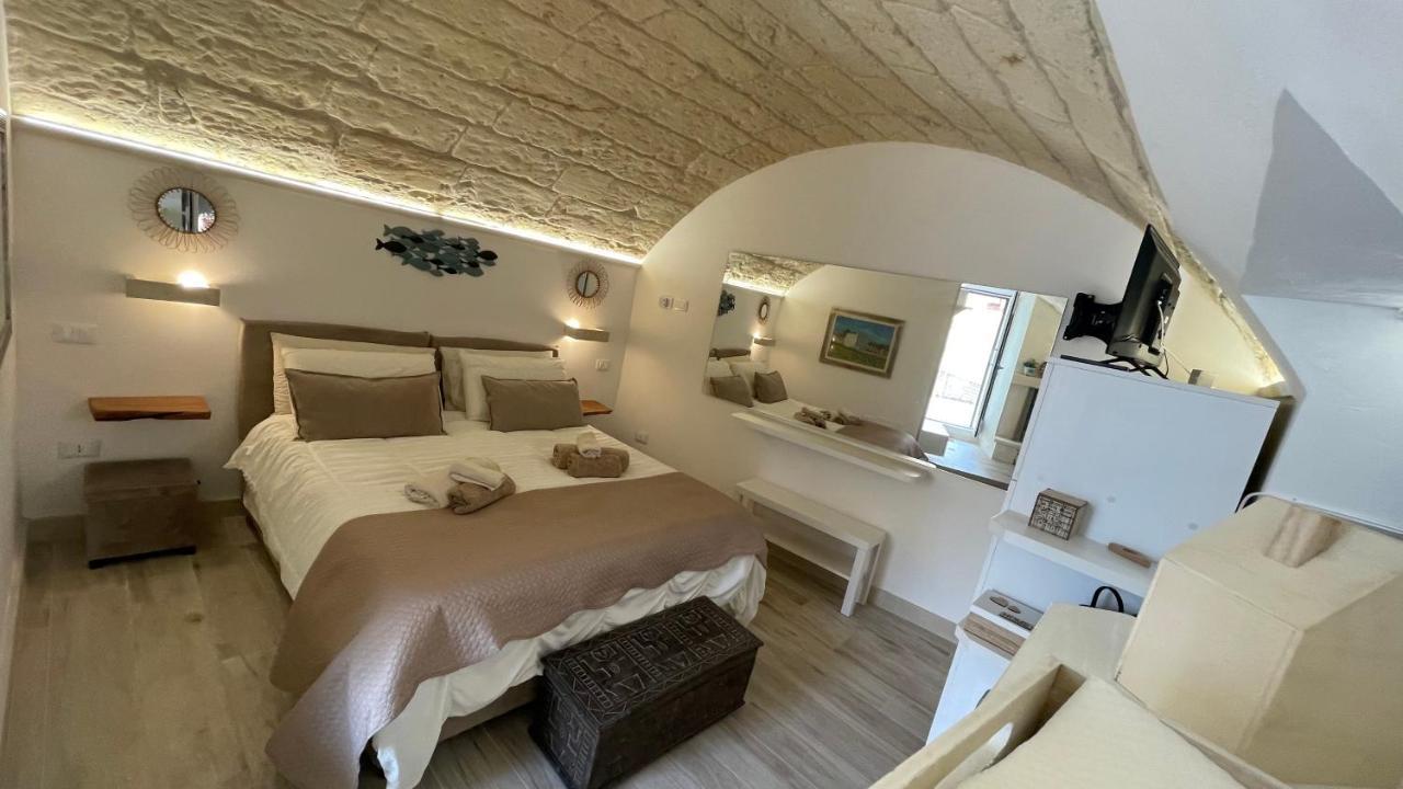 Monolocale Dimora Borgo Monte Nel Cuore Di Otranto Con Garage Exterior photo